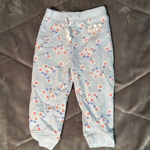 Gap pants size 18-24 months